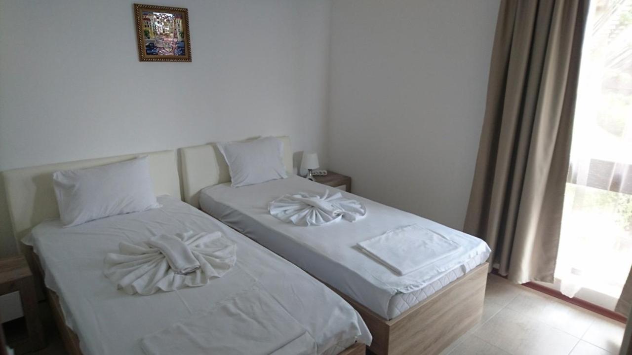 Villa Nina - Bay View Villas Kosharitsa Ngoại thất bức ảnh