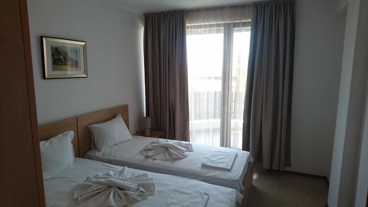 Villa Nina - Bay View Villas Kosharitsa Ngoại thất bức ảnh